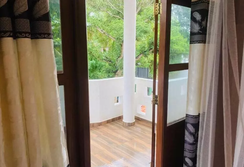 پانسیون Horizon Guest House