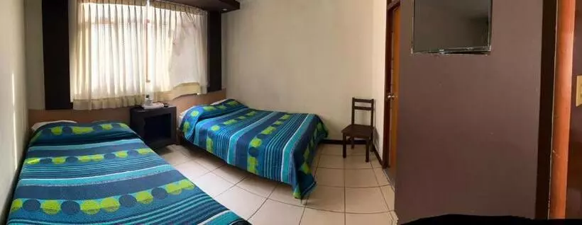 پانسیون Hostal Marbella