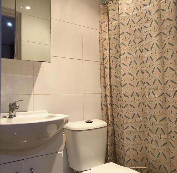 پانسیون Hostal Riposo