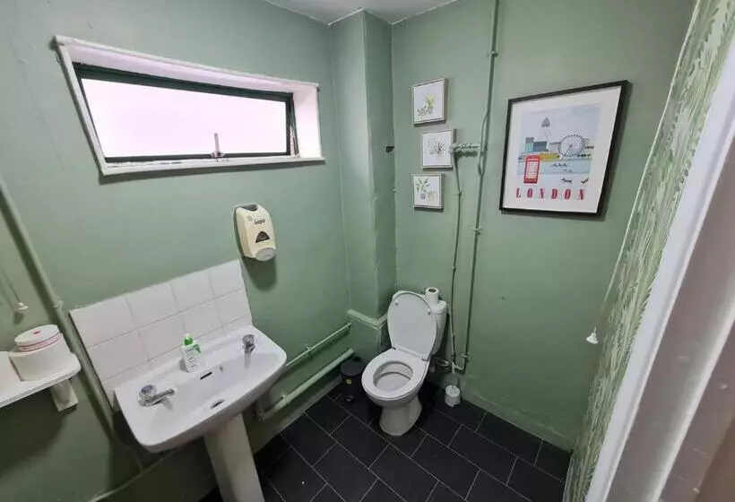 ペンション London E2 Rooms