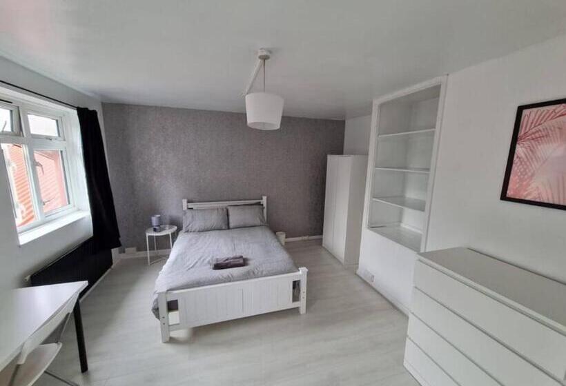 Pensió London E2 Rooms