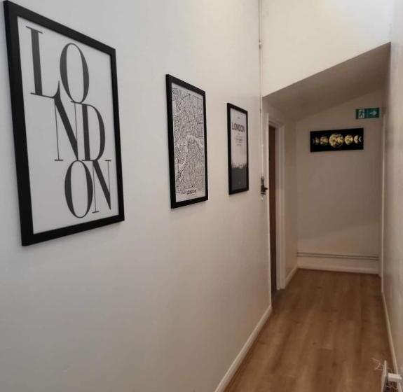 Pensió London E2 Rooms