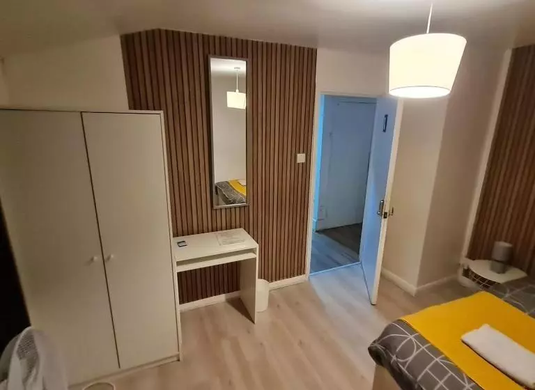 ペンション London E2 Rooms