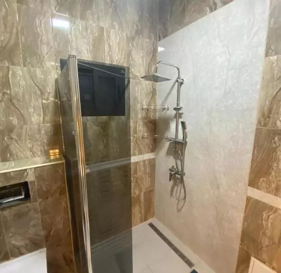 پانسیون The Landing Lodge Abidjan