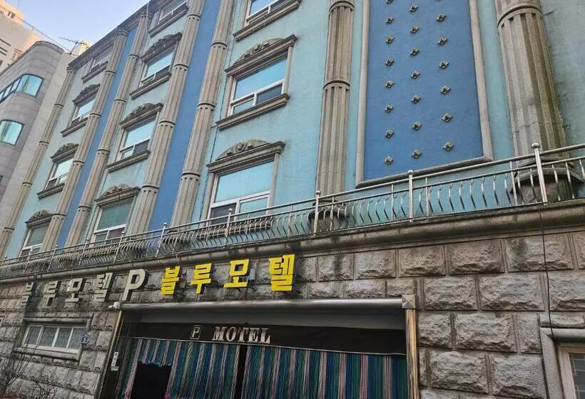 Blue Motel