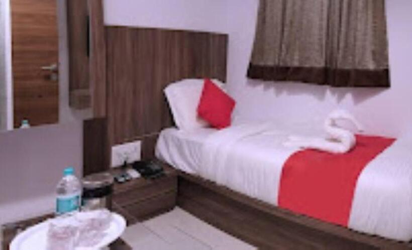 호텔 Apple Inn , Turbhe