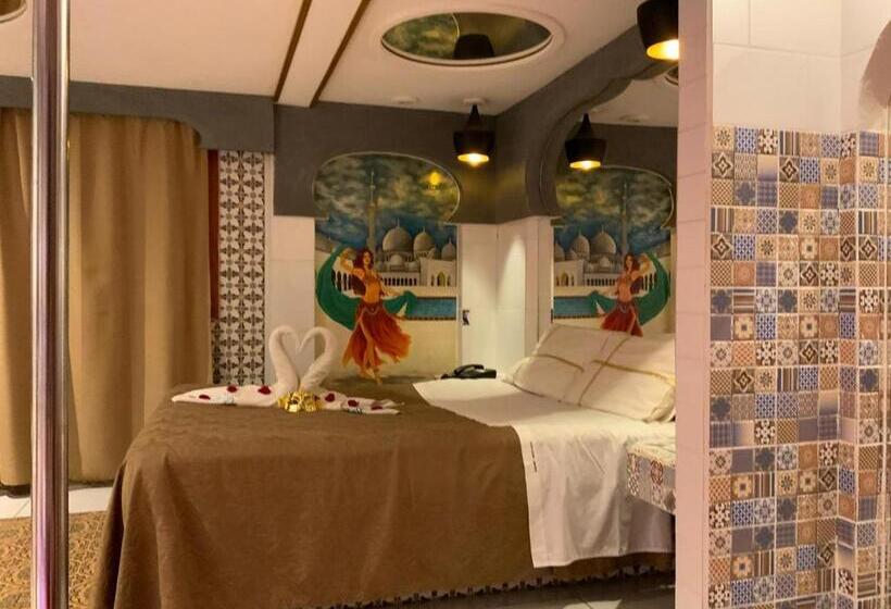 هتل Boutique El Duende Mantagua