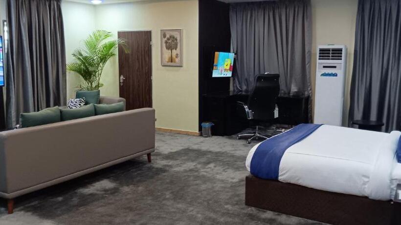 هتل Ed&dre Luxuria