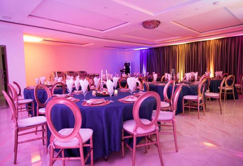 هتل Ed&dre Luxuria