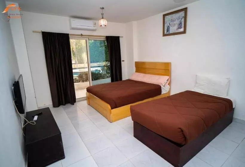 هتل Elcaption Resort
