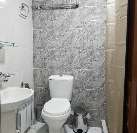 هتل Ota Abdusalom