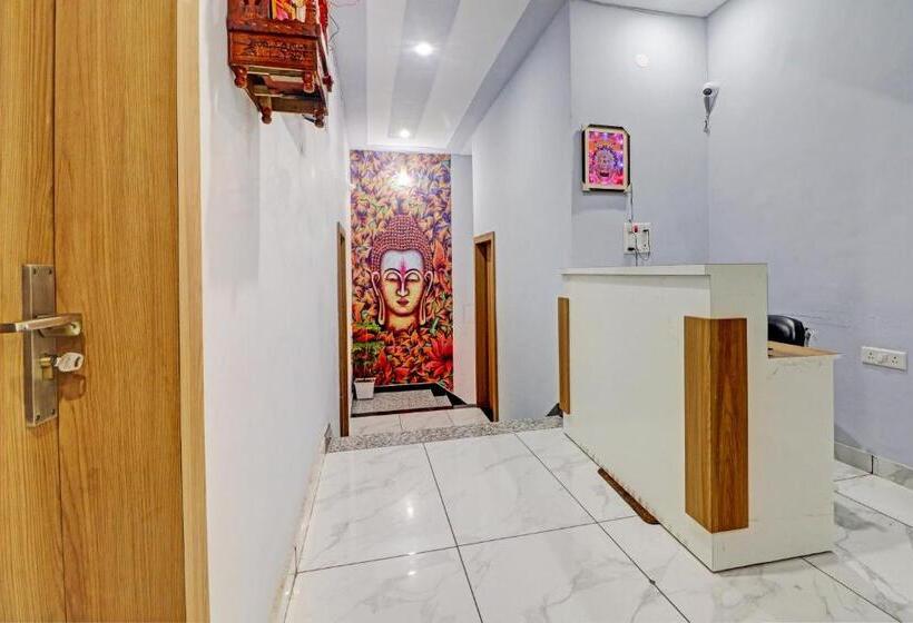 בית מלון כפרי Oyo Sangam