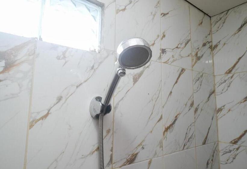 בית מלון כפרי Reddoorz @ Gentan Raya