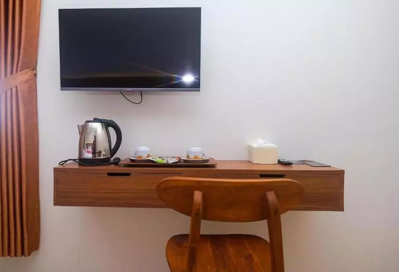 ホテル Reddoorz @ Gentan Raya