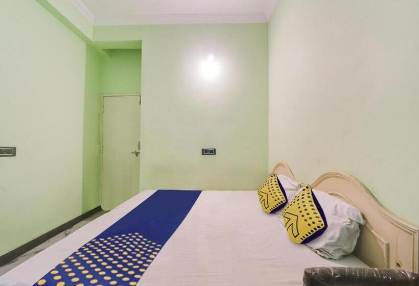 Hotel Spot On Shri G K Palace