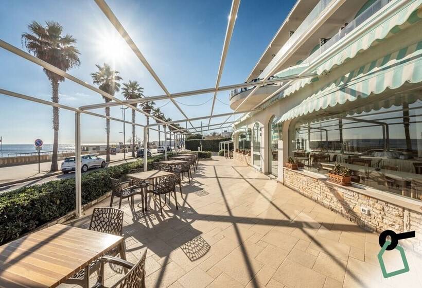 בית מלון כפרי Hotiday Room Collection   Leuca Lungomare