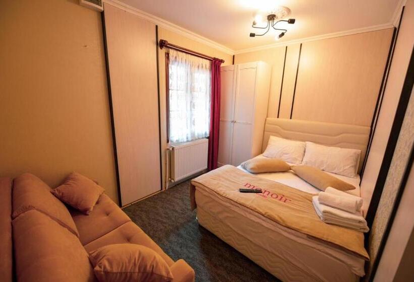 Monoi̇r Sui̇te Apart In Uzungöl