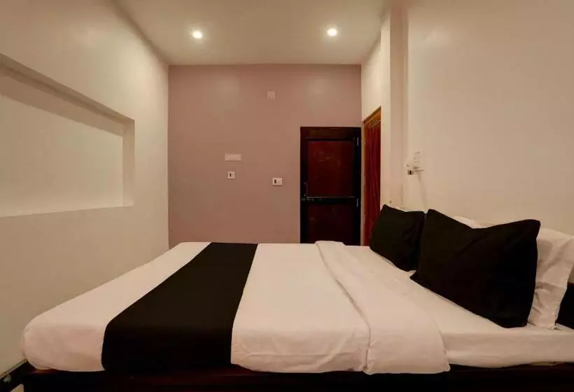 Hotelli O Sharma Guest House