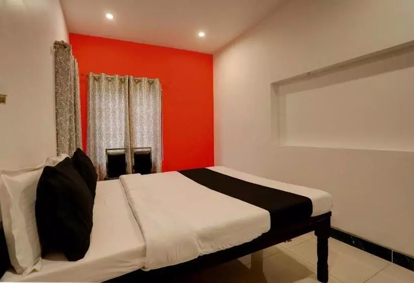 Hotelli O Sharma Guest House