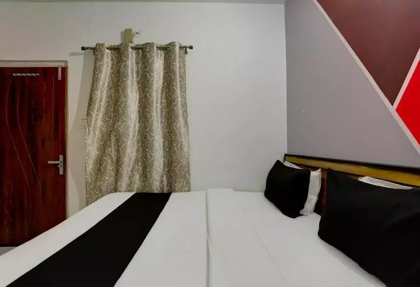 Hotelli O Sharma Guest House