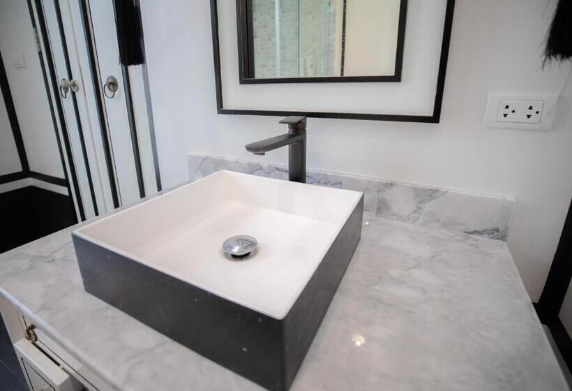 膳宿费 查龙3卧室花园泳池别墅