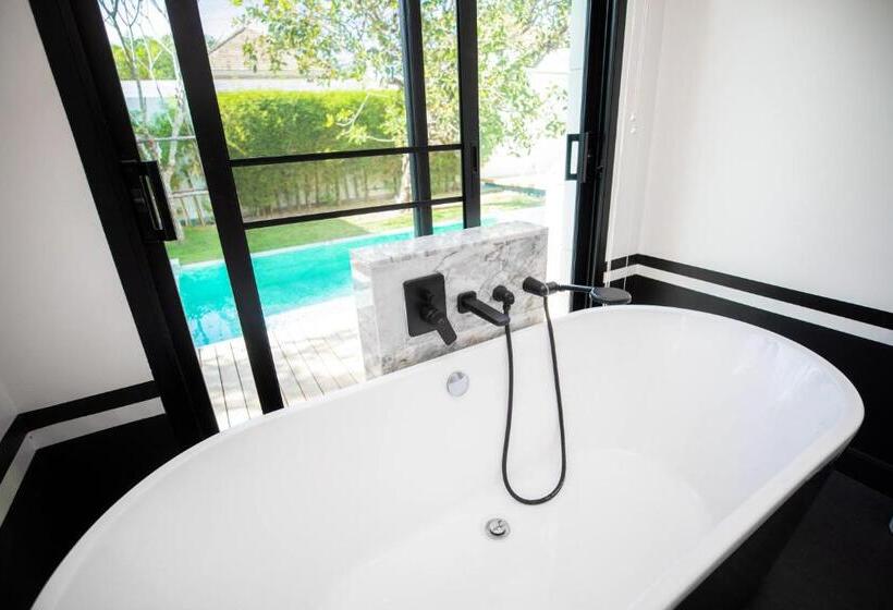 膳宿费 查龙3卧室花园泳池别墅