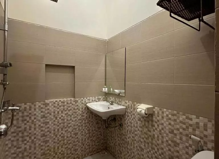 Pensione Bata Merah Guesthouse Batu