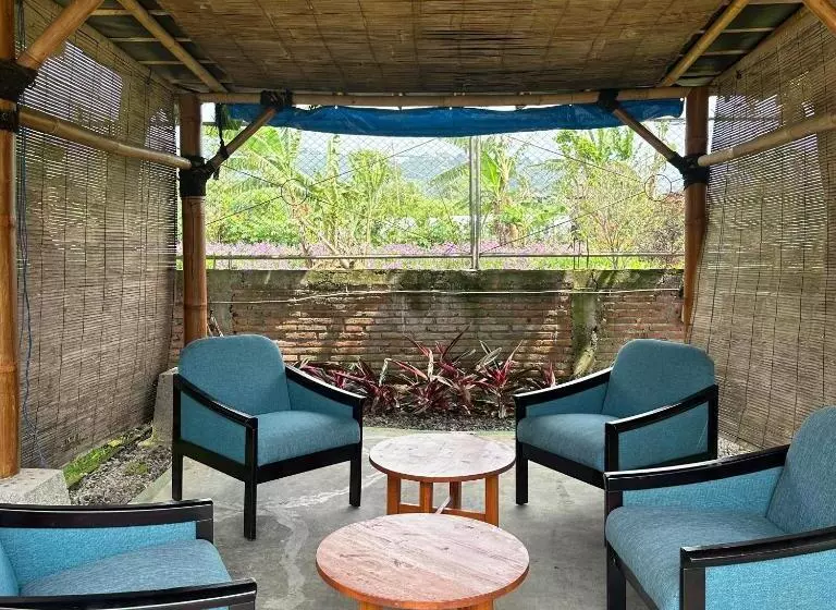 Pensione Bata Merah Guesthouse Batu