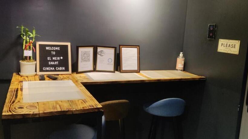 Majatalo El Meir Staycation Smart Cabin Beside Enchanted Kingdom