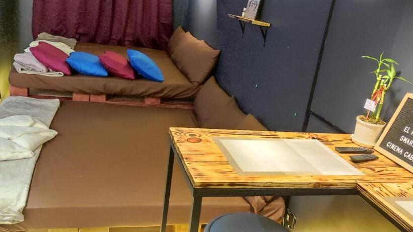 بنسيون El Meir Staycation Smart Cabin Beside Enchanted Kingdom