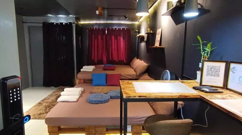 Majatalo El Meir Staycation Smart Cabin Beside Enchanted Kingdom