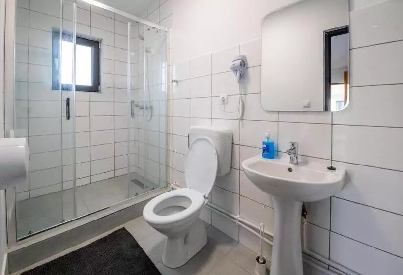 Majatalo Pixel   Tiny Village