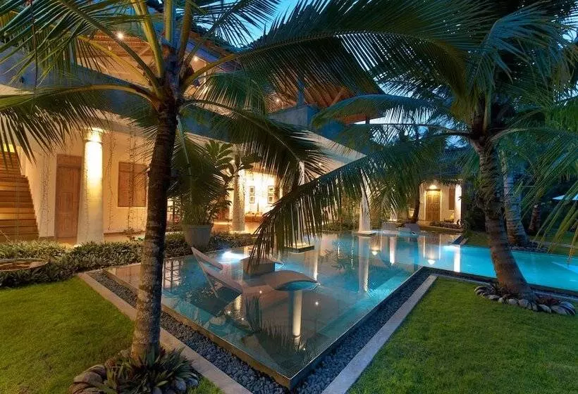 リゾートホテル Nirbana Retreat