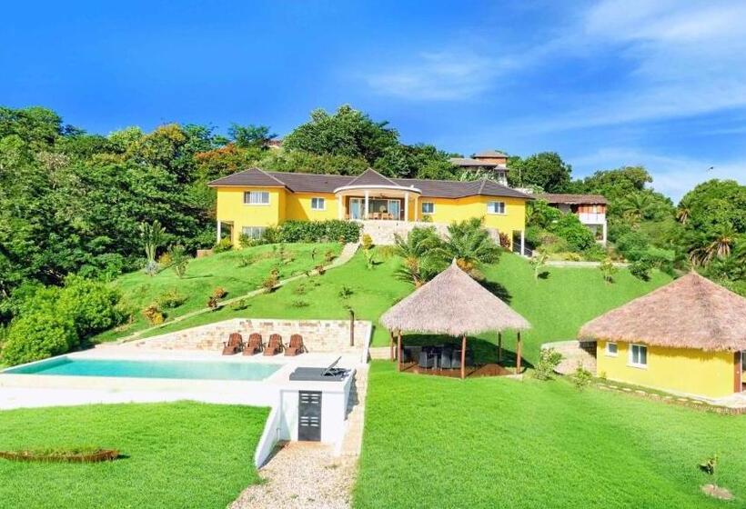 ベッドアンドブレックファースト Cap Mora Mora