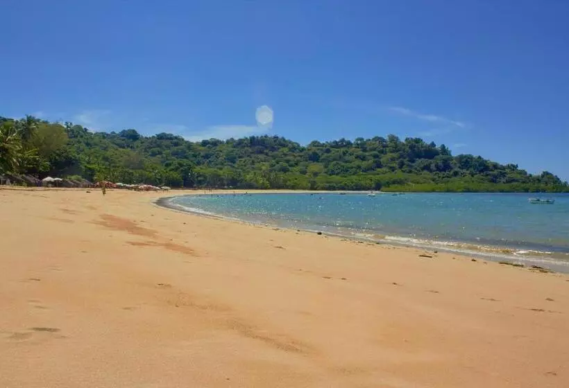 تختخواب و صبحانه Cap Mora Mora