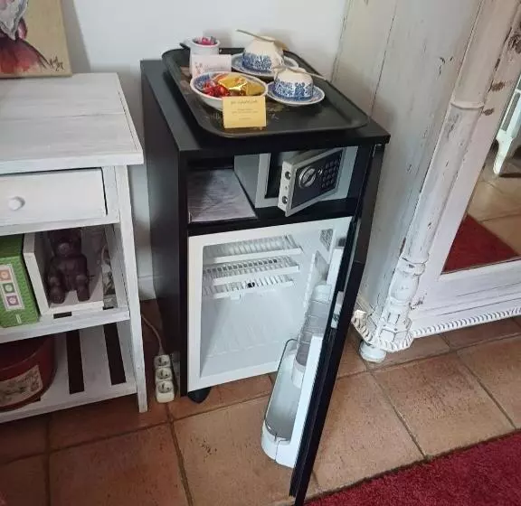 ベッドアンドブレックファースト Chambre D Hôte Suite Tournesol Au Fond Du Jardin