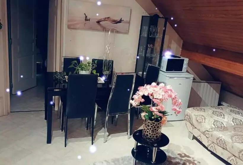 Aamiaismajoitus (B&B) Paradis Chambres D Hôtes Proche Paris   Aéroport Charles De Gaulle Airport   Parc Des Exposition Vil