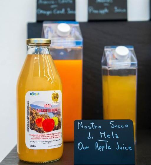 ホテル Agriturismo Val Castel