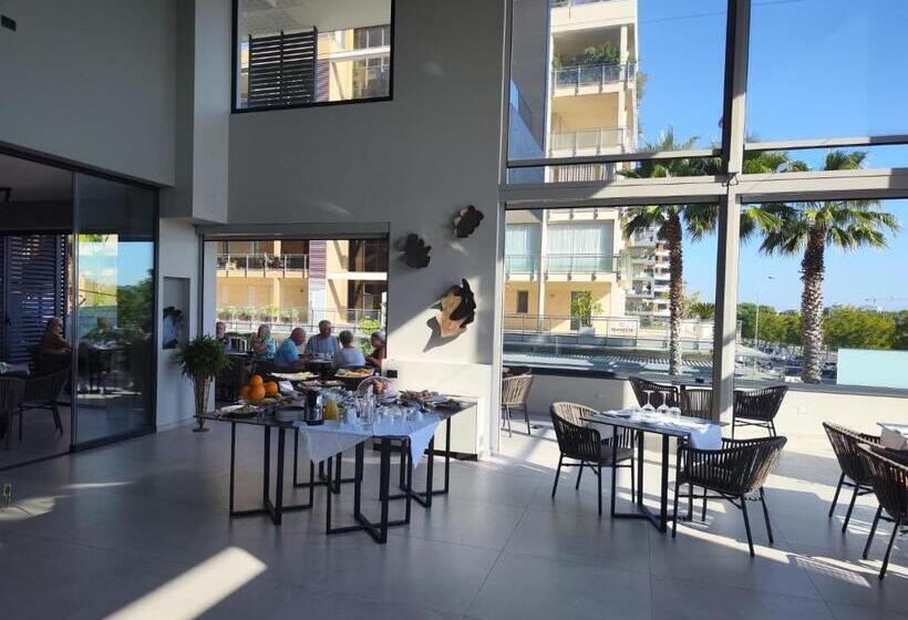 هتل Domo Apuliae Apart