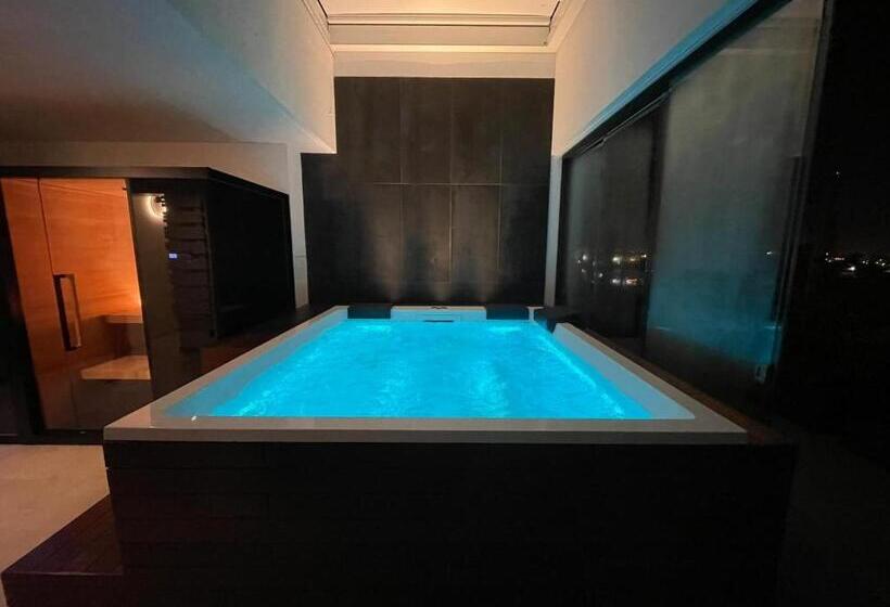 هتل Domo Apuliae Apart