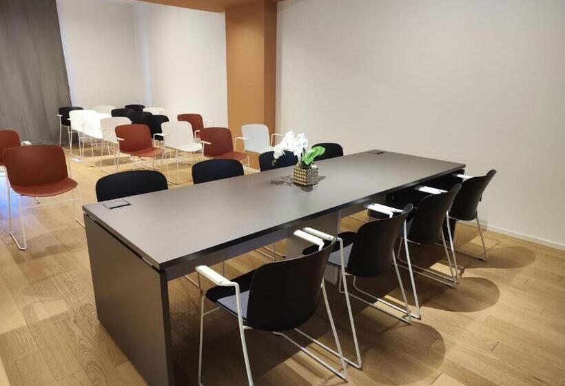 هتل Domo Apuliae Apart