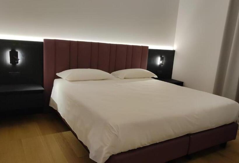 هتل Domo Apuliae Apart