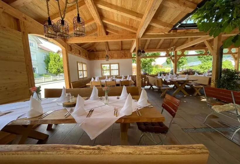 ホテル Gasthof Hummel