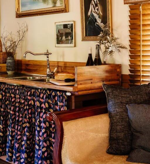 فندق Hideaway Farmlet Romantic Cottage With Miniature Goats