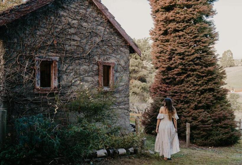 فندق Hideaway Farmlet Romantic Cottage With Miniature Goats