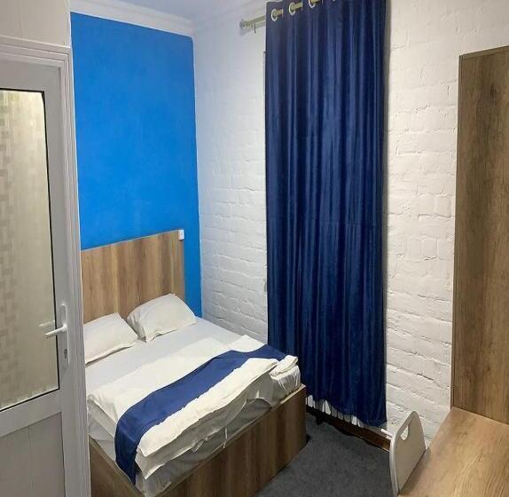 هتل Ilhombek Guest House