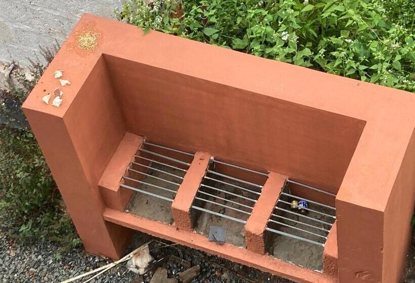 בית מלון כפרי Mo’s Agro