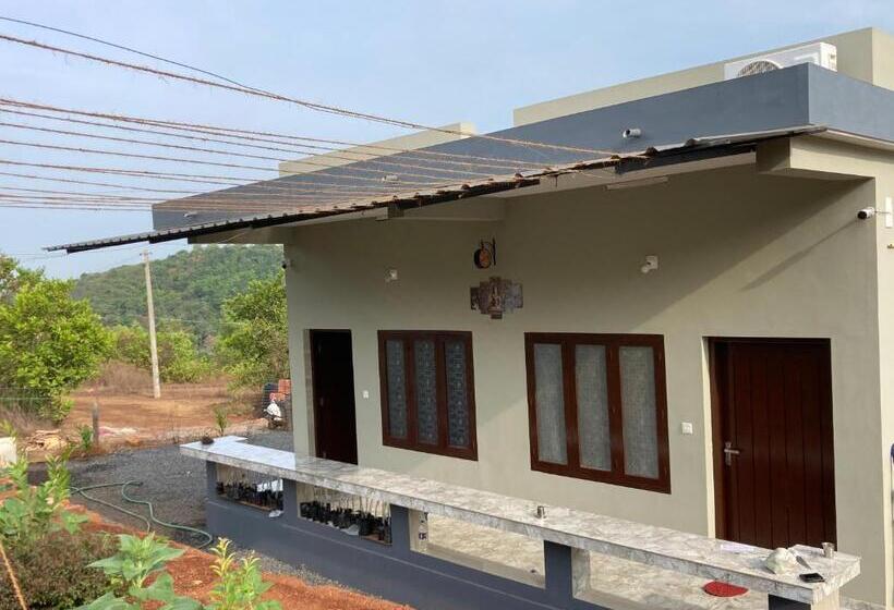 בית מלון כפרי Mo’s Agro