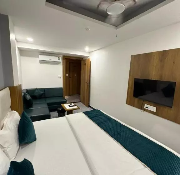 ホテル Secure Inn Kadodara Road