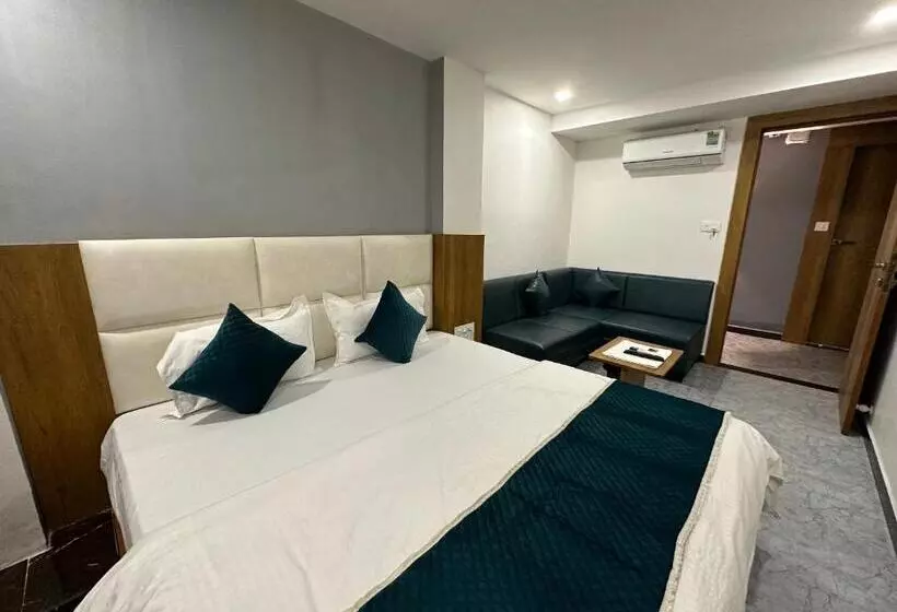 ホテル Secure Inn Kadodara Road